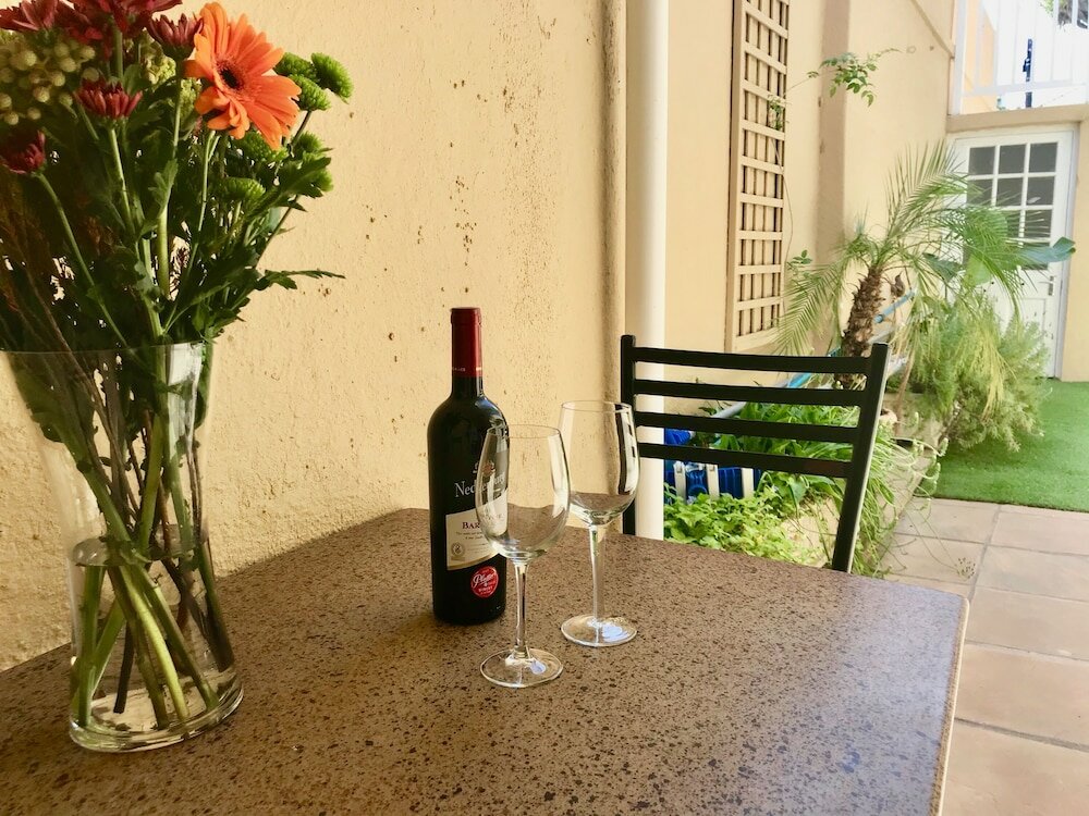 Фото Sundown Manor Guest House