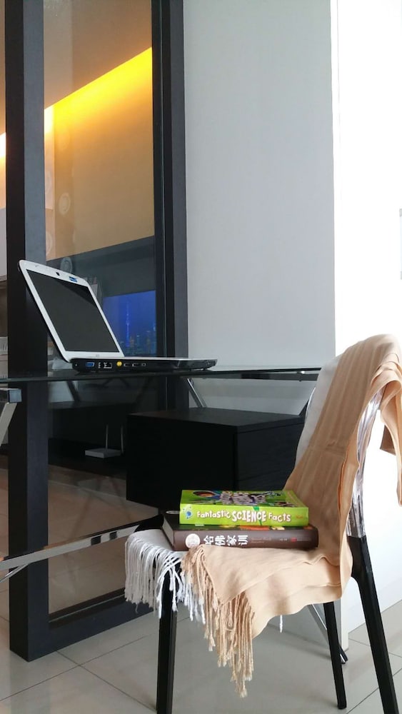 Фото Twin Galaxy Residences