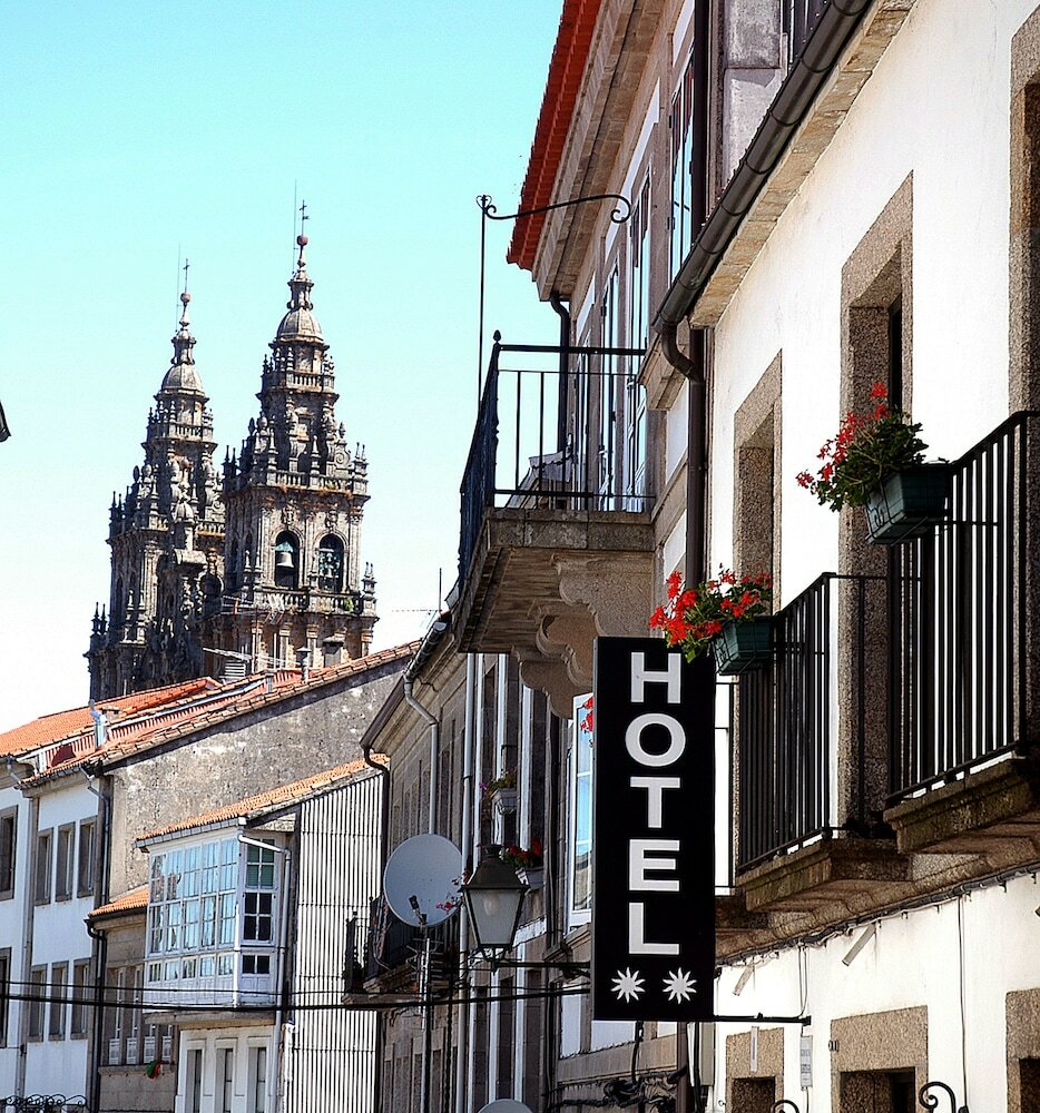 Фото Hotel Entrecercas