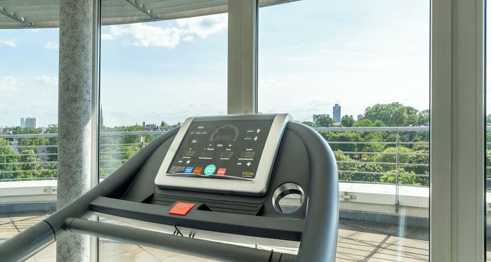 Фото Plaza Premium Köln