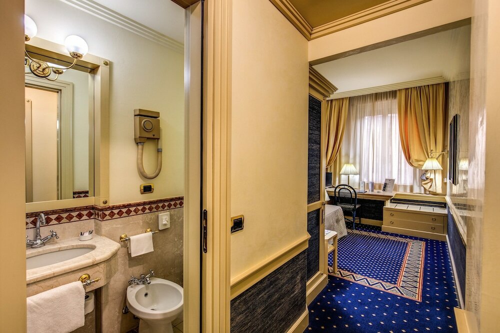 Фото Auriga Hotel