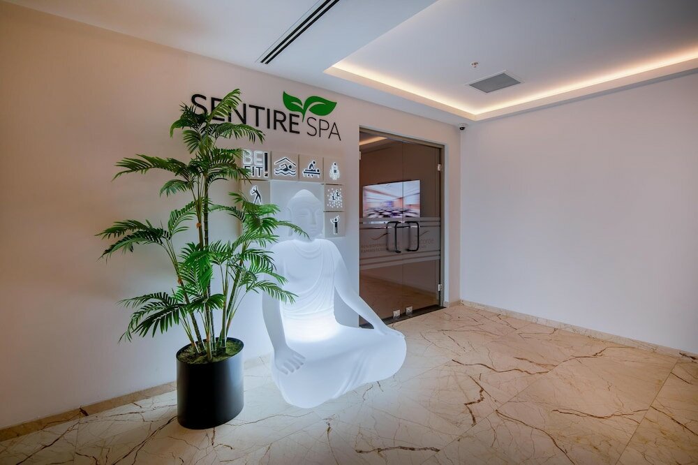 Фото Concorde Tower Casino & Convention & SPA