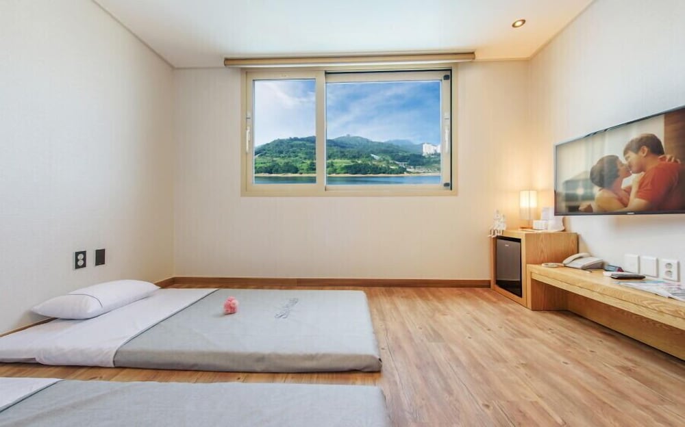 Фото Sea Star Hostel Yeosu