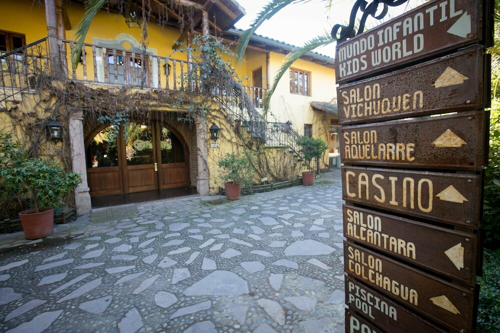 Фото Santa Cruz Plaza