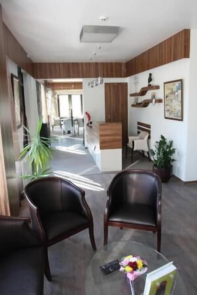 Фото Милано