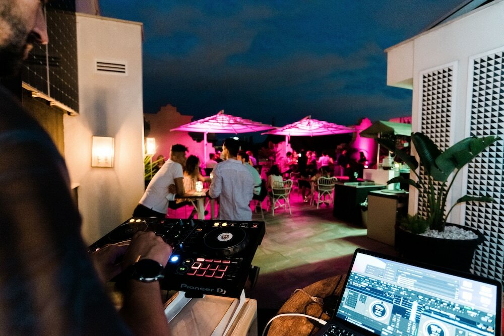 Фото Room Mate Anna