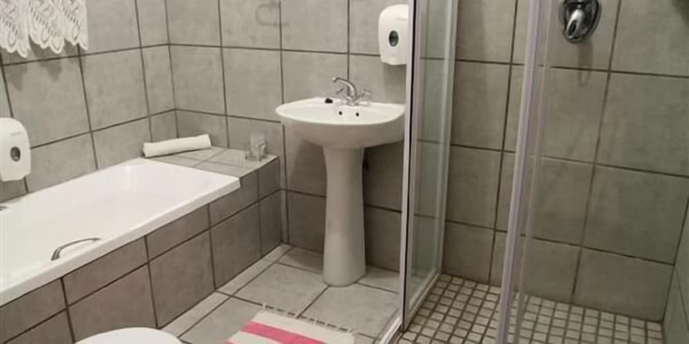 Фото Die Kleipot Guesthouse