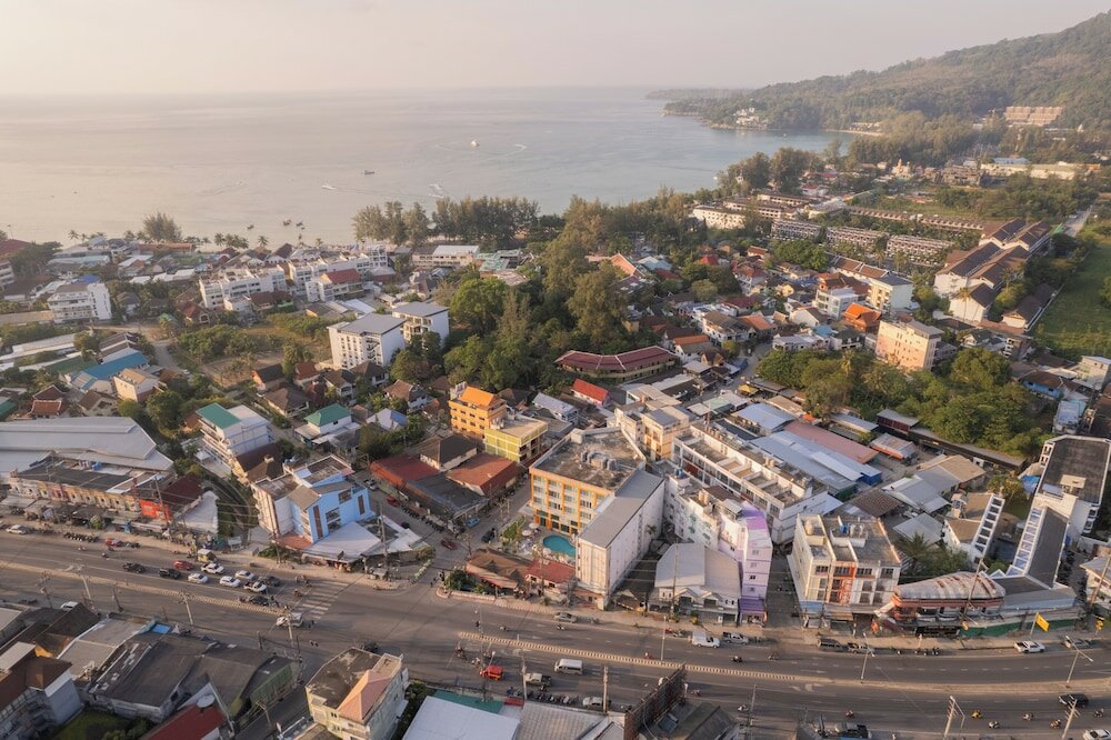 Фото Chabana Kamala Hotel