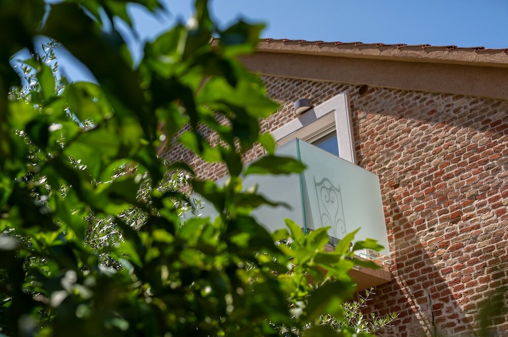 Фото Azur Palace Luxury Rooms