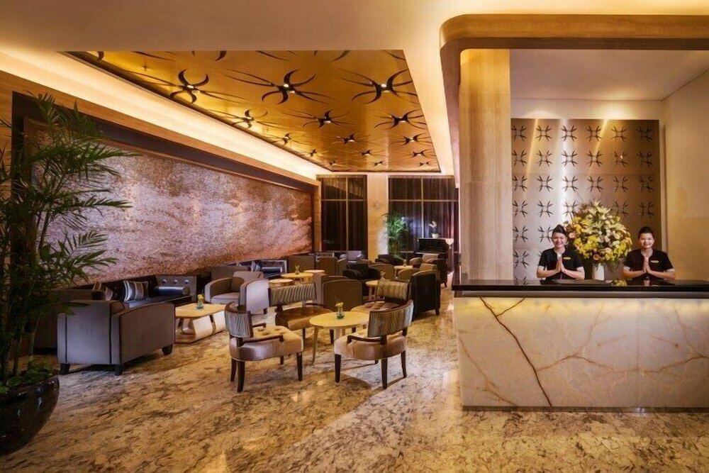 Фото Blue Sky Hotel Petamburan