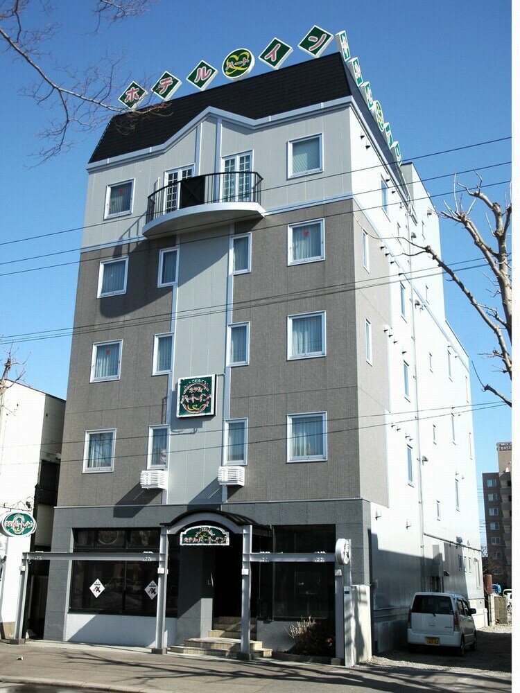 Фото отеля 2