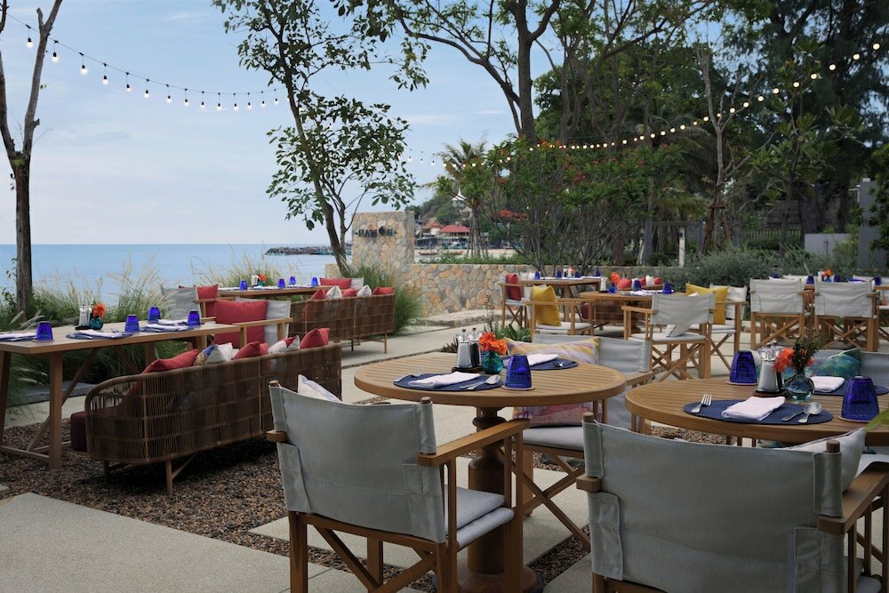 Фото Charras Bhawan Hotel and Residences