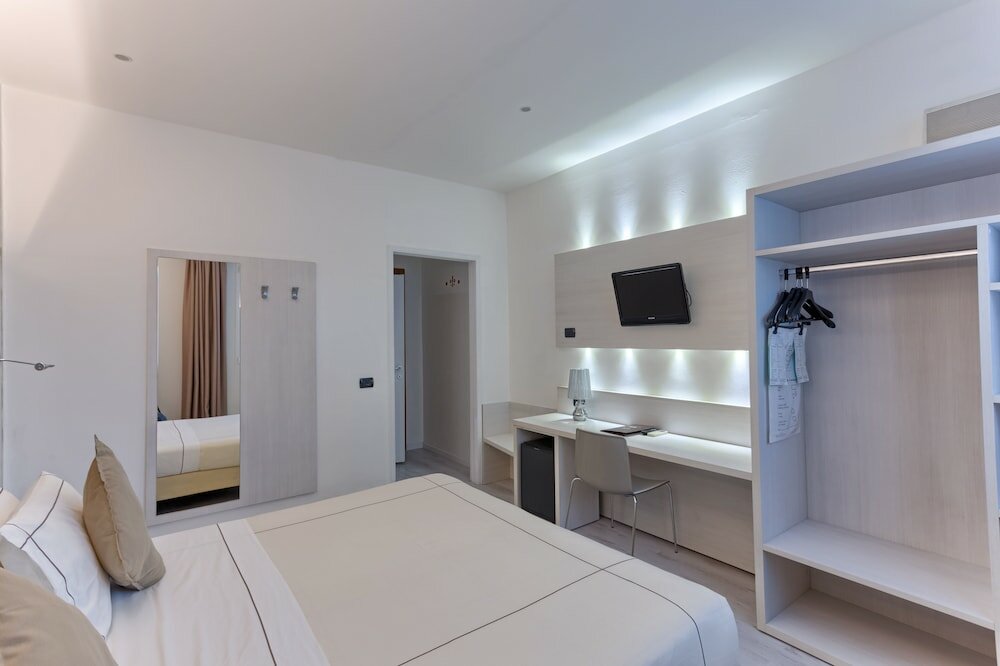 Фото Hotel Agape