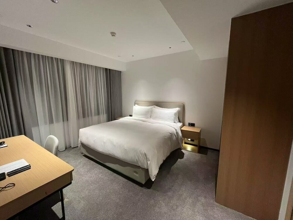 Фото Dong Fang Hotel 