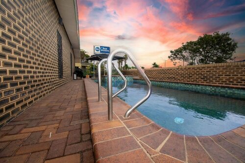 Внешний вид отеля Best Western Cattle City Motor Inn в Рокгемптоне, фото 3