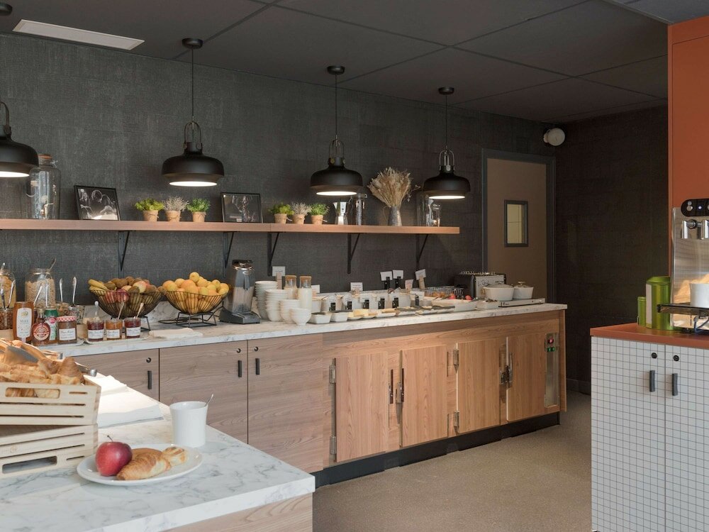 Фото Ibis Paris Rueil Malmaison