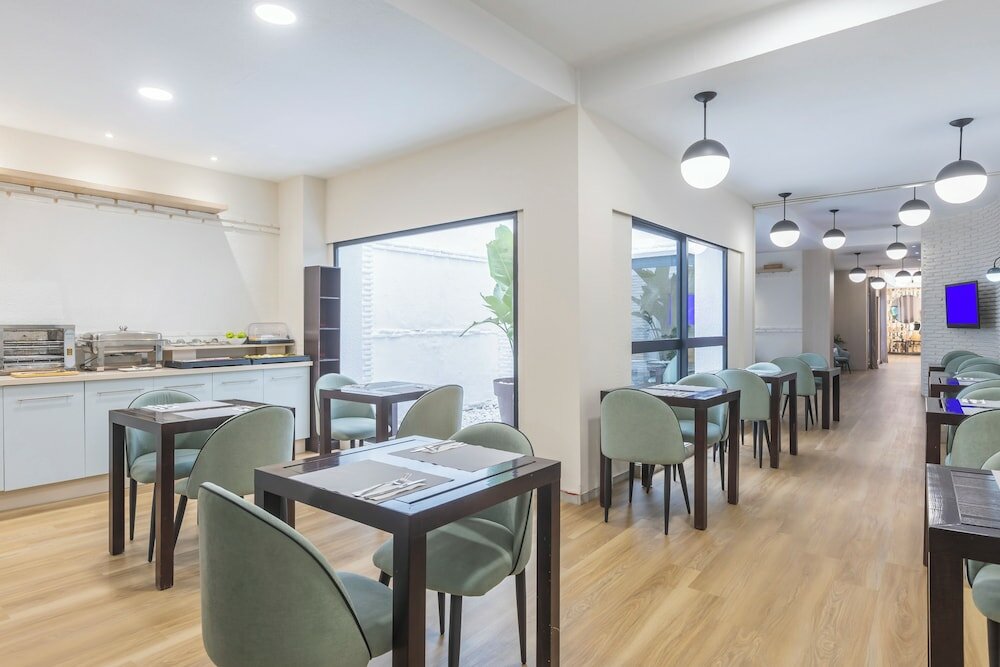 Фото Hotel Itaca Colón