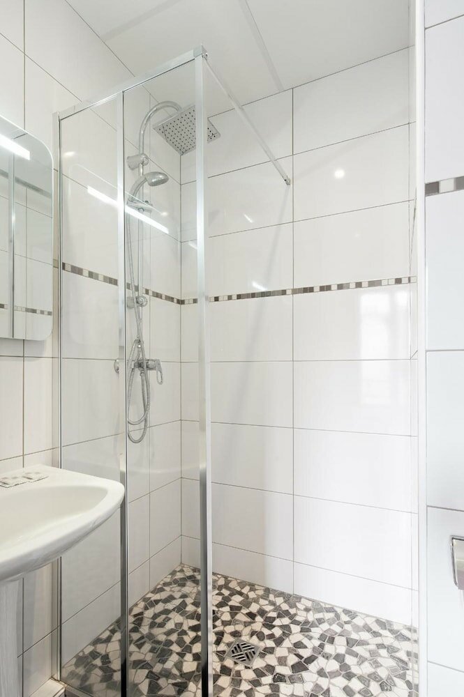 Фото Hotel Americain