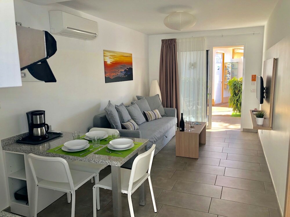 Фото Los Leones Bungalows