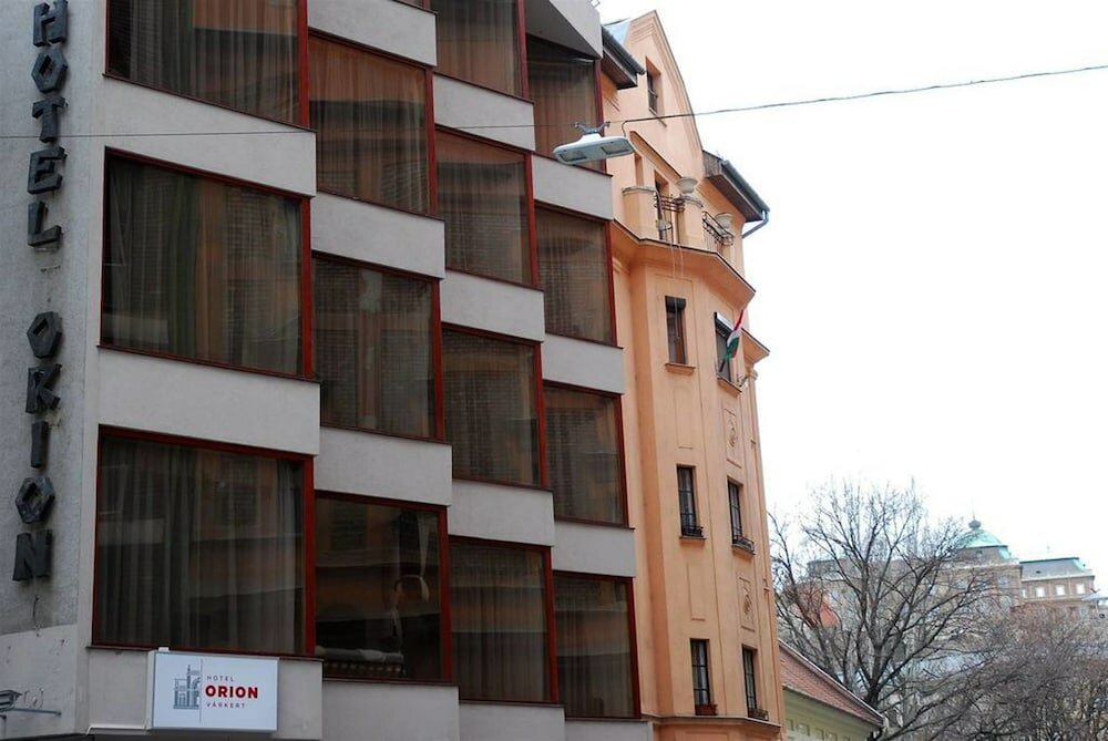 Фото Hotel Orion Várkert