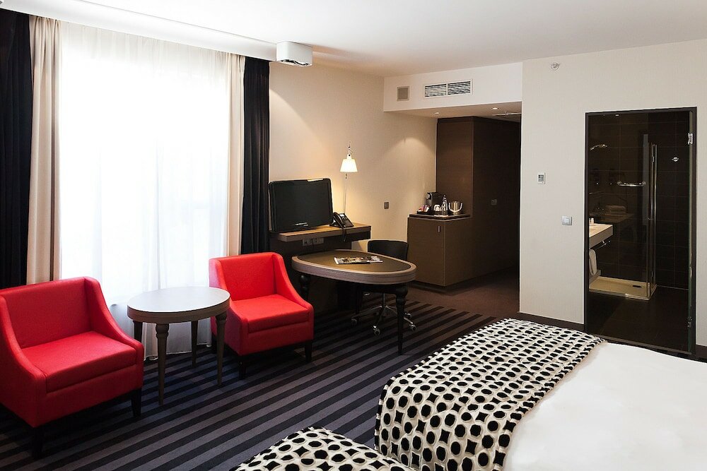 Фото Van der Valk Sélys Liège Hotel & SPA