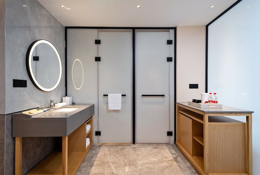 Фото Hilton Garden Inn Nanchang Honggutan