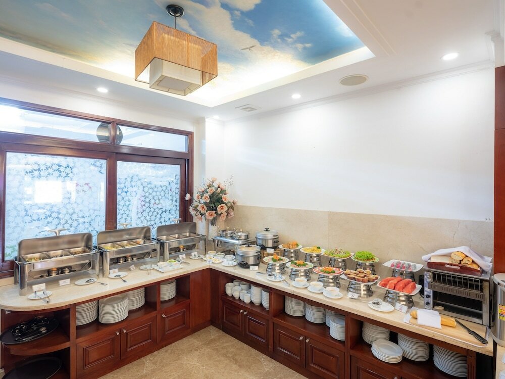 Фото Bon Ami Hotel