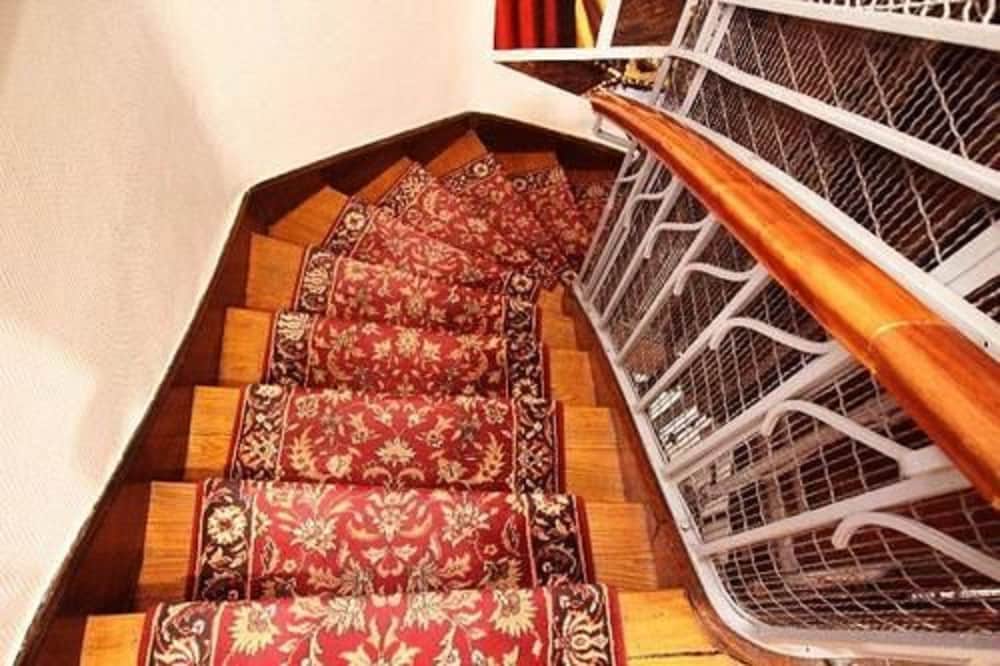 Фото Hotel Crystal