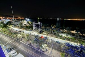 Гостиница Nairoukh Hotel Aqaba