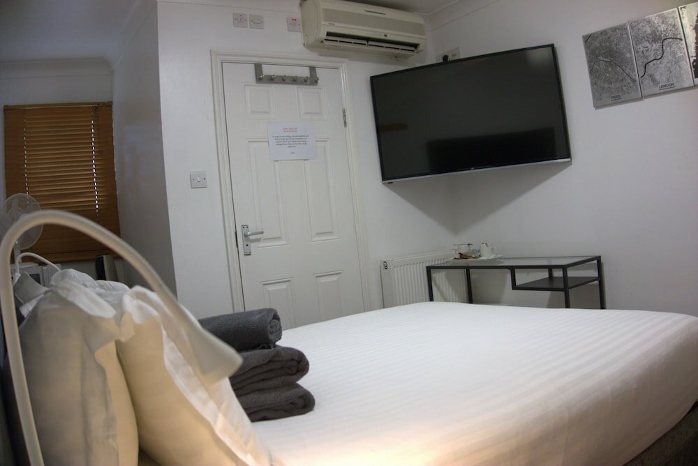 Фото Abbey Point Hotel