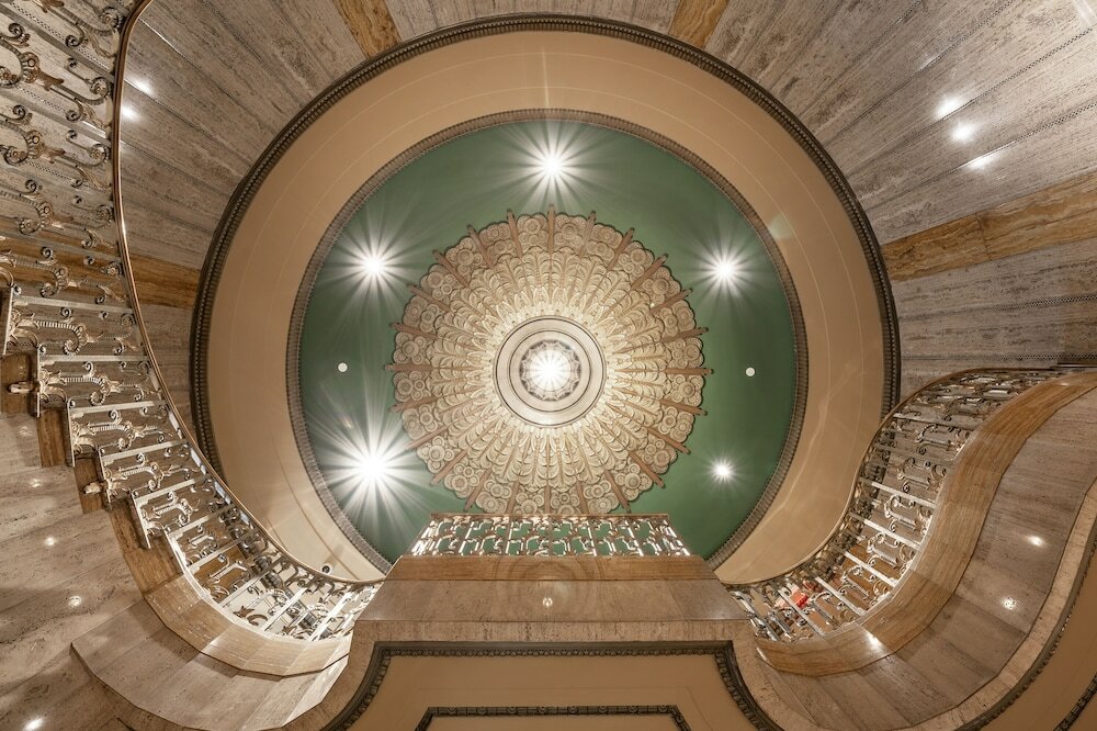 Фото Bottleworks Hotel