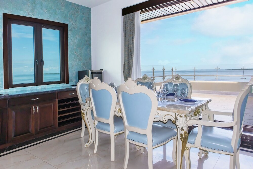 Фото Golden Bay Belize Hotel