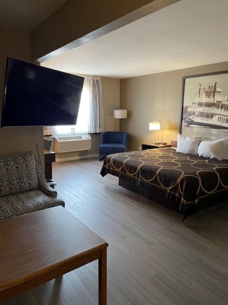 Фото Super 8 by Wyndham Alton