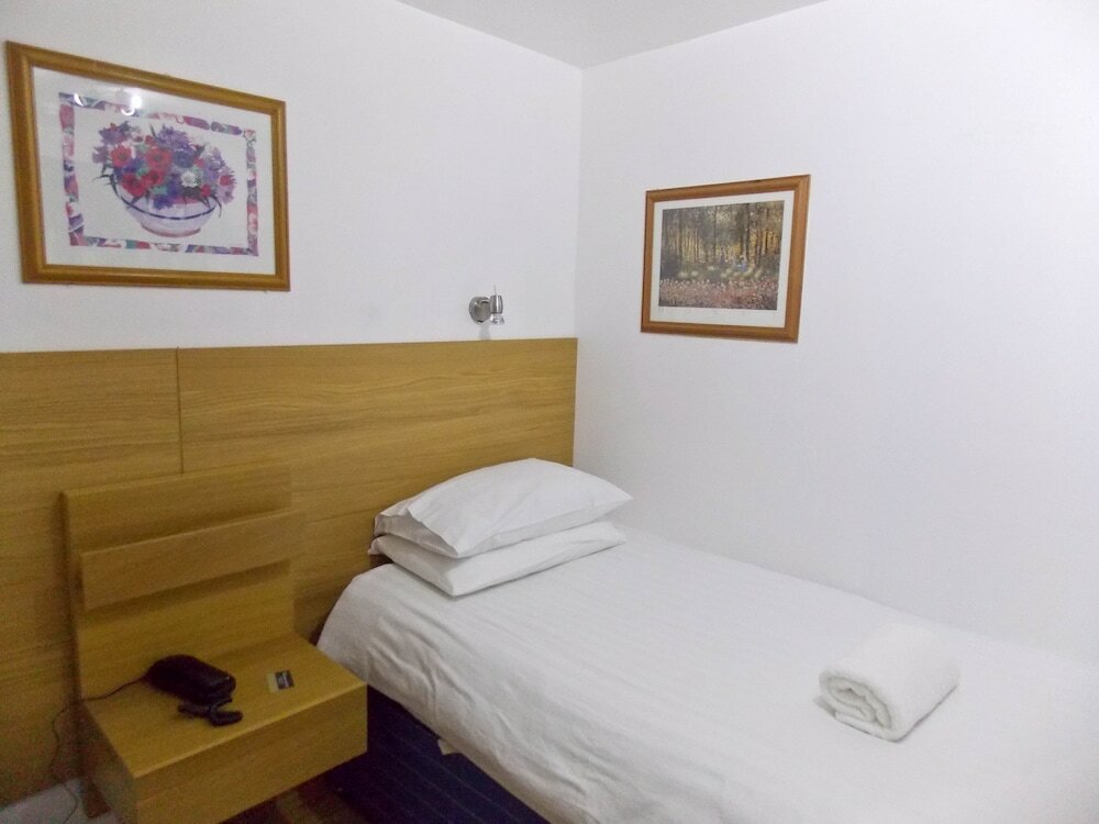 Фото The Victorian House