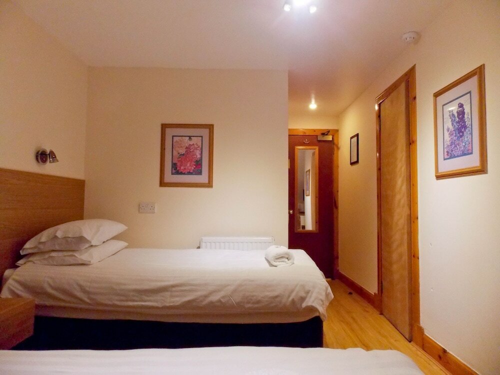 Фото The Victorian House