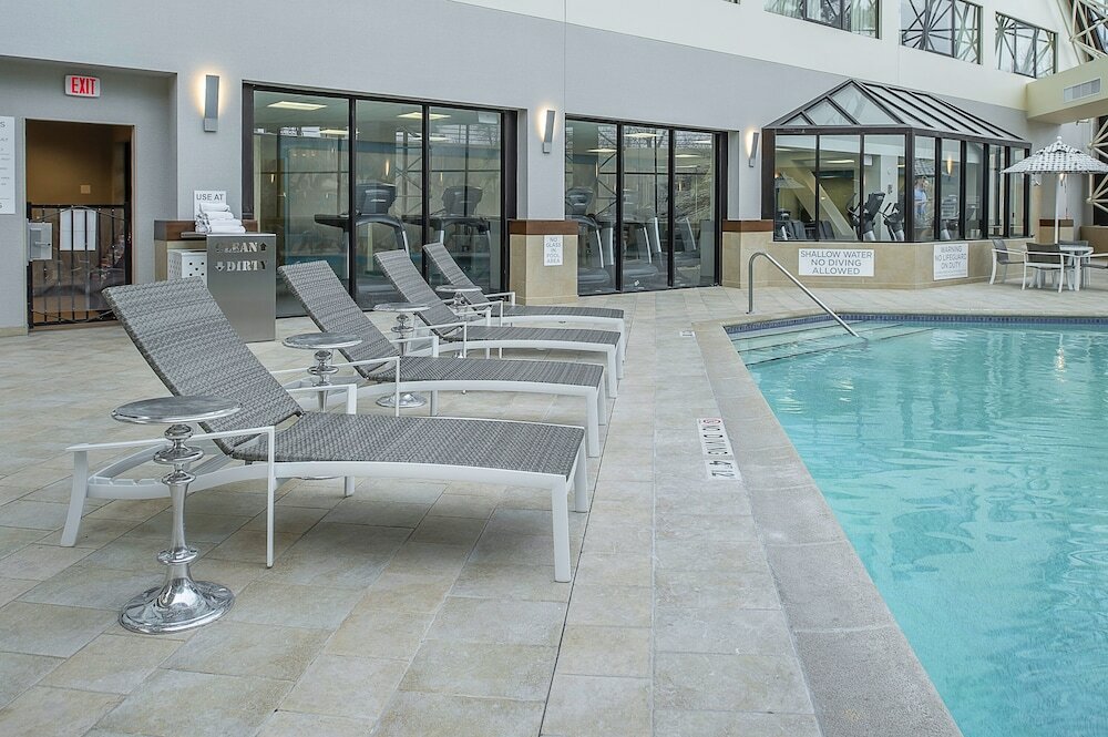 Фото Crowne Plaza St. Louis Airport, an Ihg Hotel