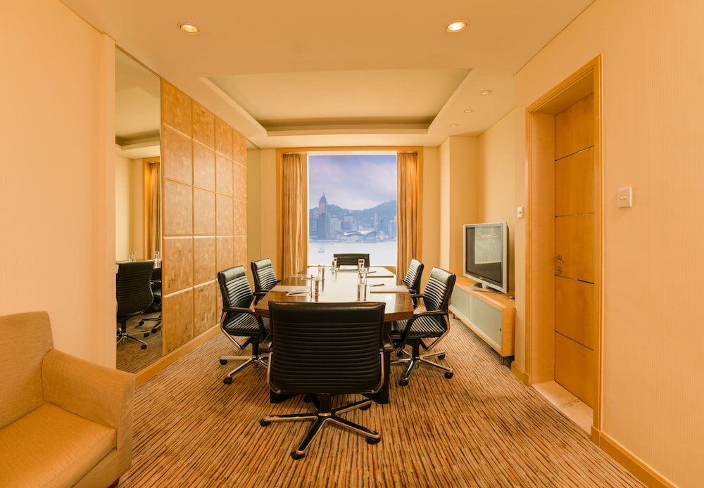 Фото Harbour Plaza Metropolis