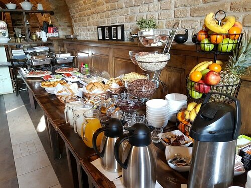 Гостиница Hotel Arhiv в Южно-Бачском округе