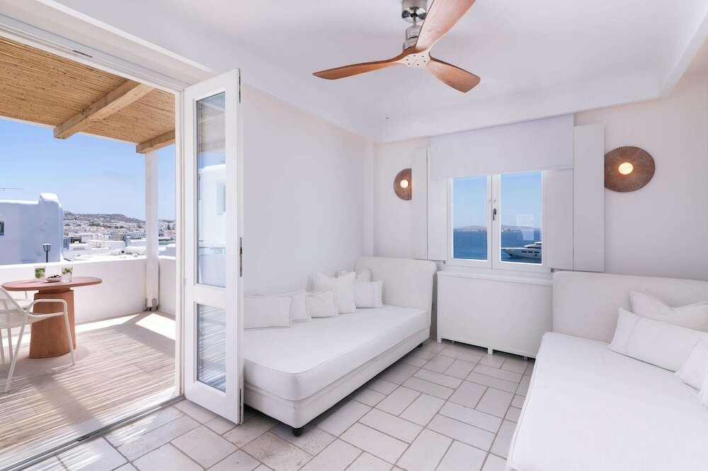 Фото Porto Mykonos Hotel