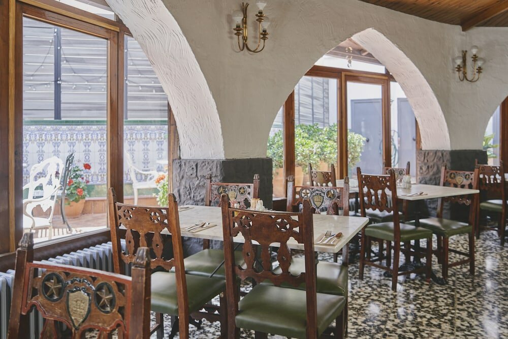 Фото Meson Castilla Atiram