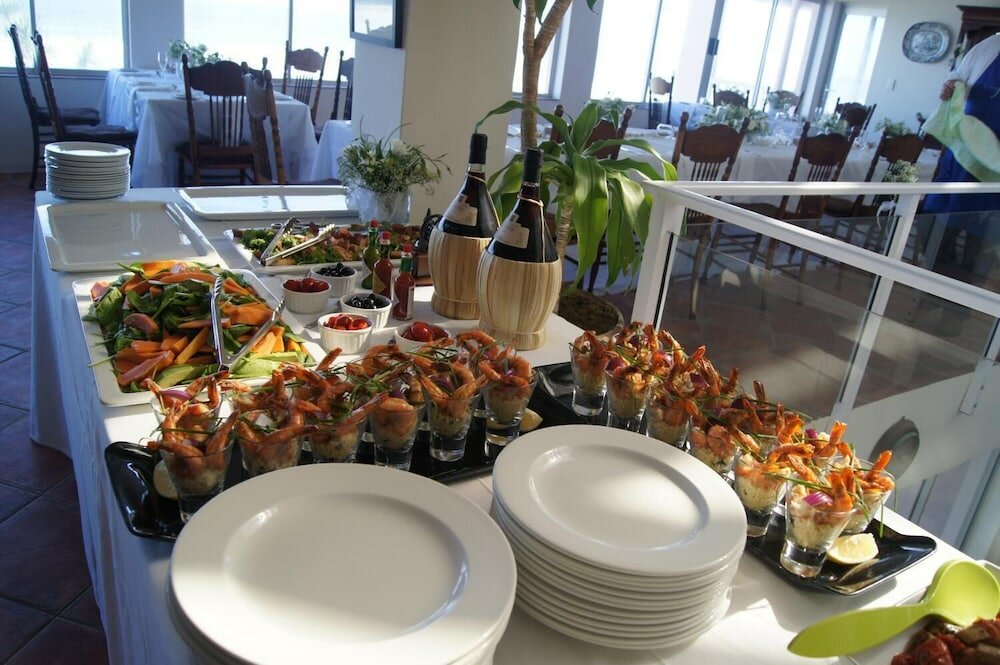 Фото The Pink Lodge on the Beach