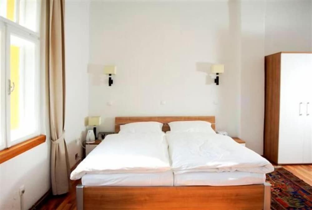 Фото Hotel Katrca 1905