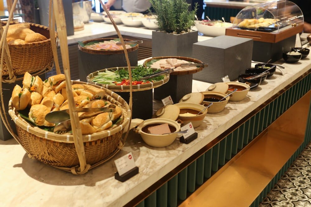 Фото Lotte Hotel Saigon