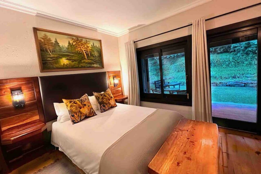 Фото Malachite Manor