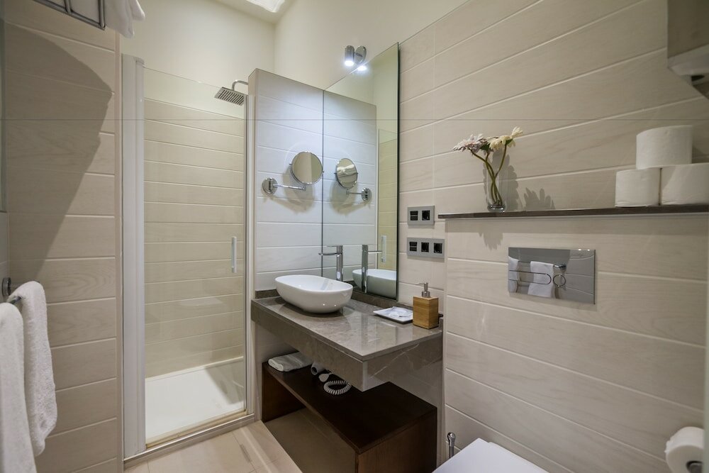 Фото Welldone Cathedral Suites