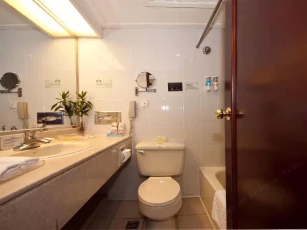 Фото Fujian Sunshine Holiday Hotel