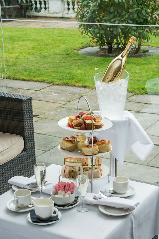 Фото Manor of Groves