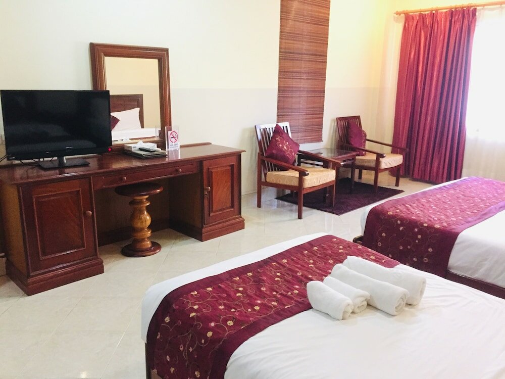 Фото New Rose Boutique Hotel