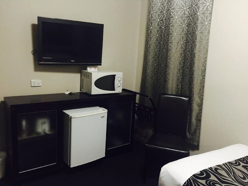 Фото City Square Motel