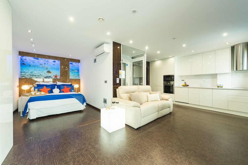 Фото Wavia Hotel - Adults Only